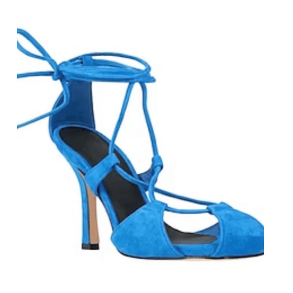 Beautiful Luca Valentini Strappy Heel 🔥 - Picture 6 of 6